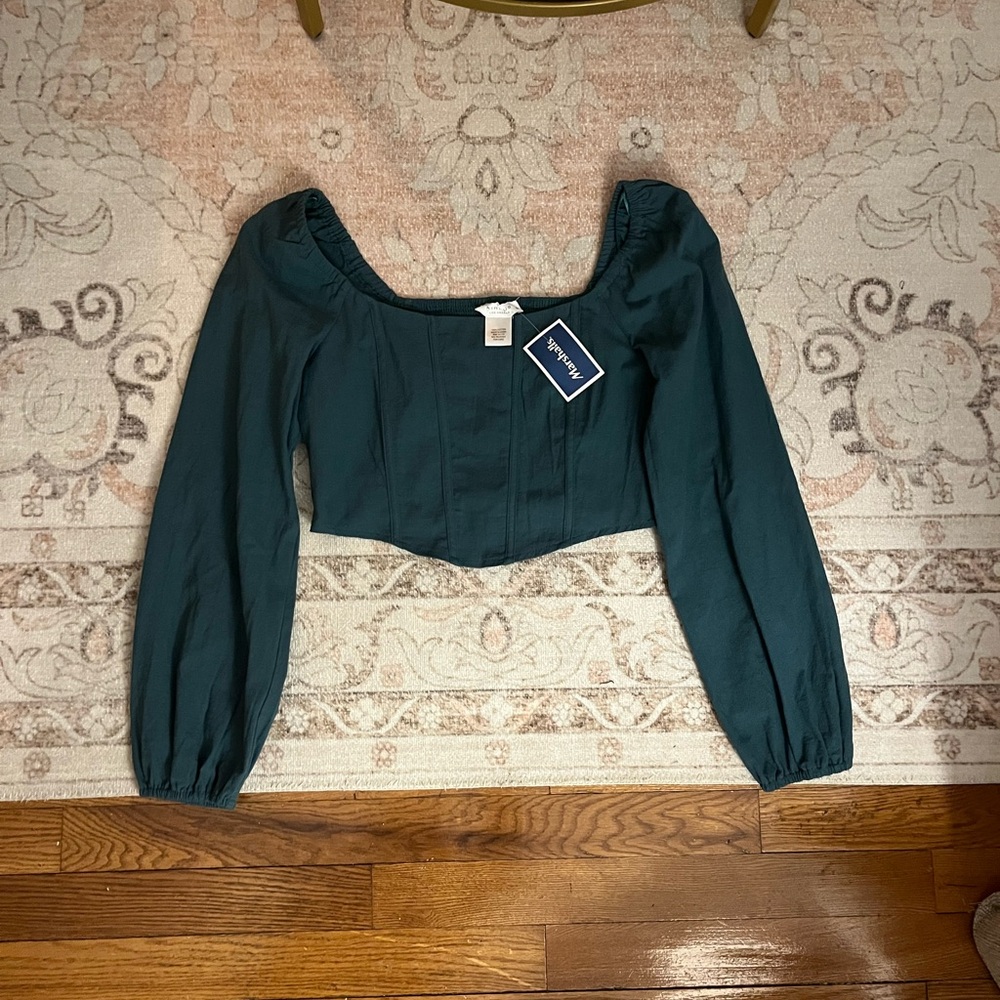 NWT Emerald Crop Top